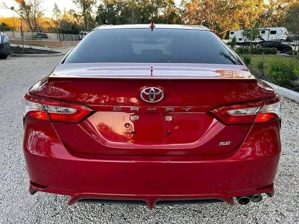 Toyota Camry 2019