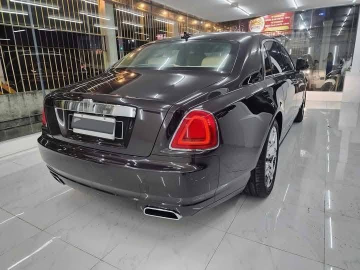 Rolls Royce Ghost 2018