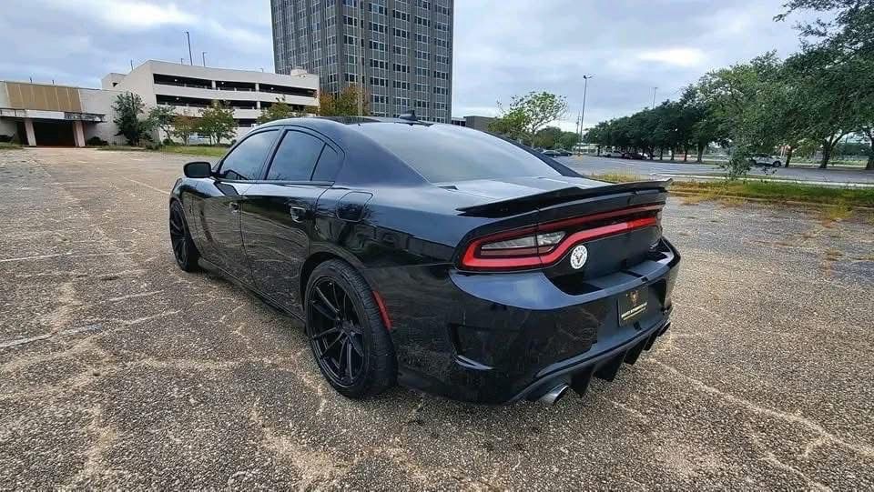 Dodge Charger SRT 2016