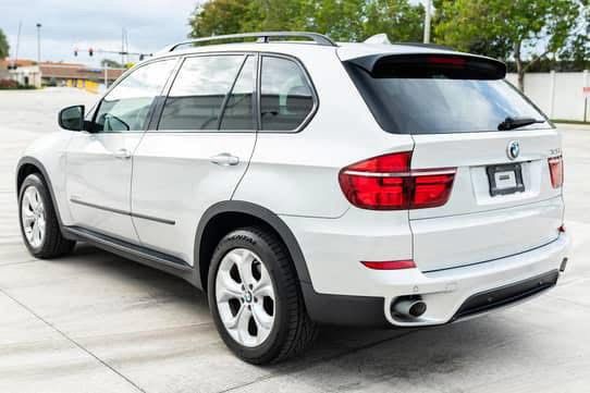 BMW X5 2011