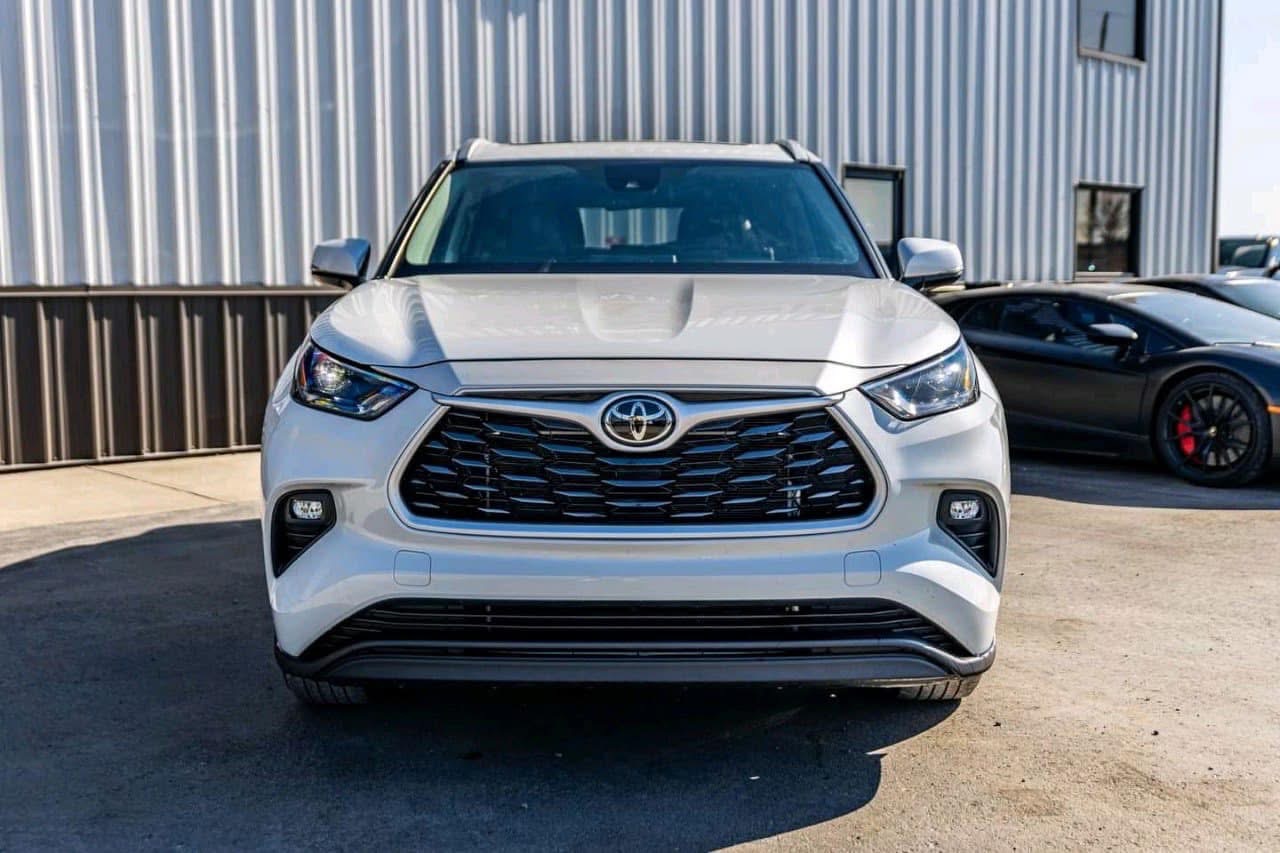 2023 Toyota Highlander XLE AWD