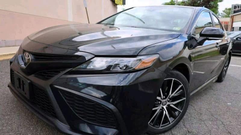 2022 Toyota Camry SE Automatic FWD