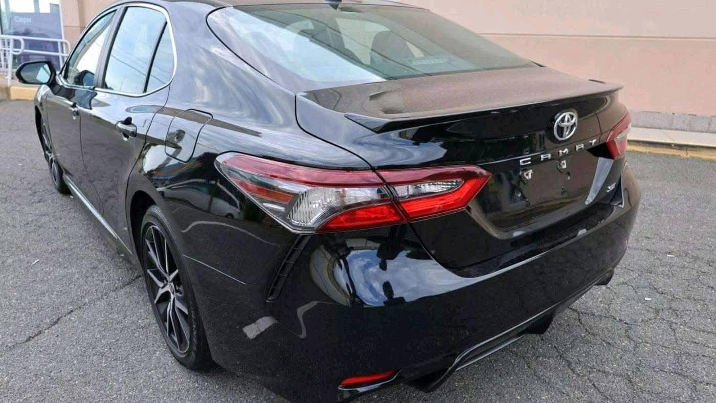 2022 Toyota Camry SE Automatic FWD