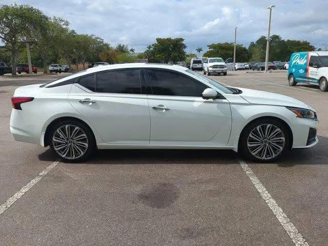 2023 Nissan Altima 2.5 SL