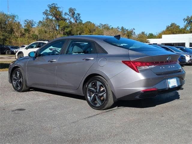 2023 Hyundai Elantra HEV Limited