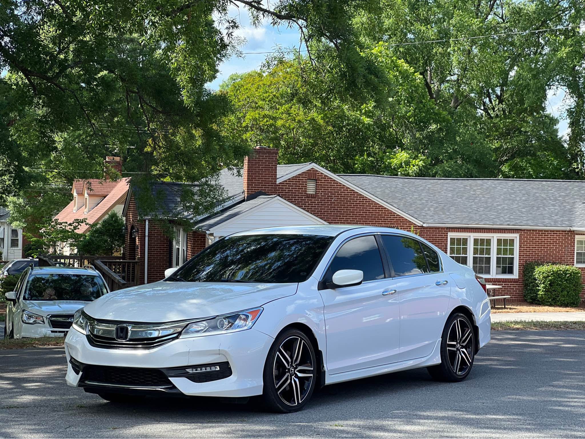 2017 HONDA ACCORD SPORT EDITION