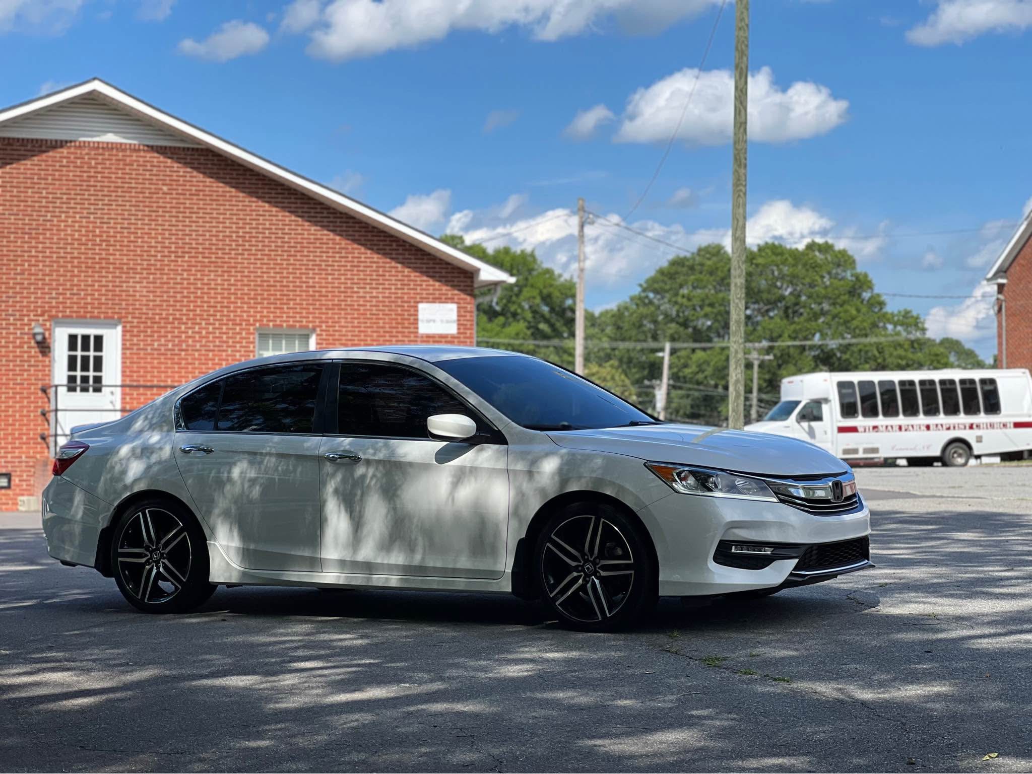 2017 HONDA ACCORD SPORT EDITION