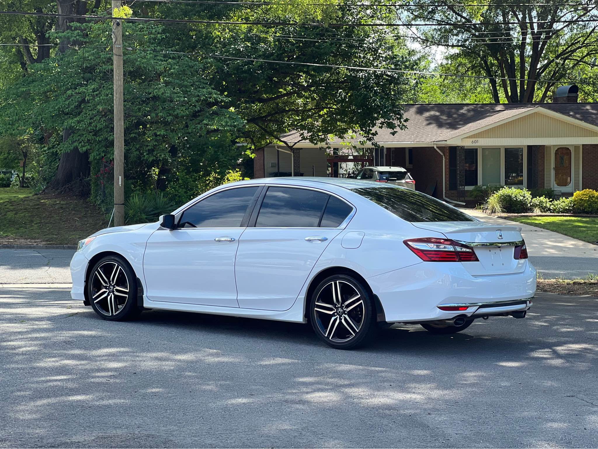 2017 HONDA ACCORD SPORT EDITION