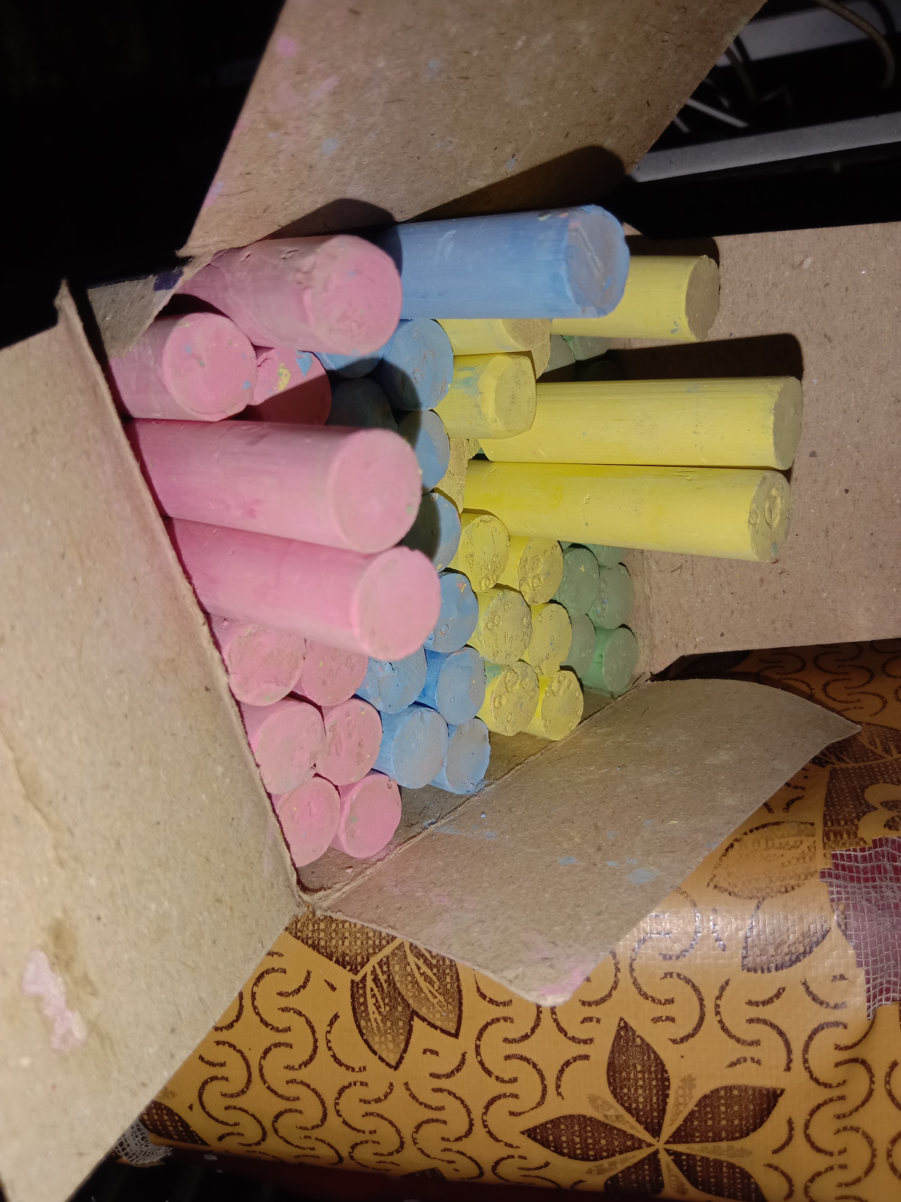 WholeSale Deal Colored Chalk Pack (24 Packs in Carton)