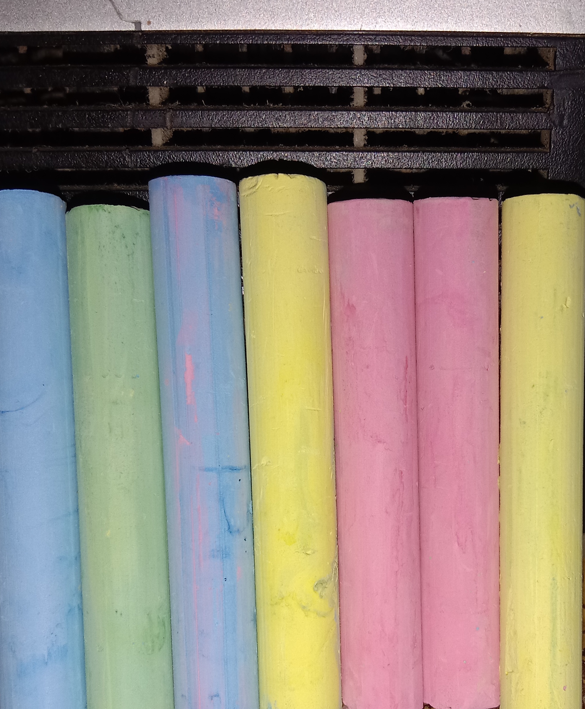 Colored Chalk Sticks (50 Sticks in pack)