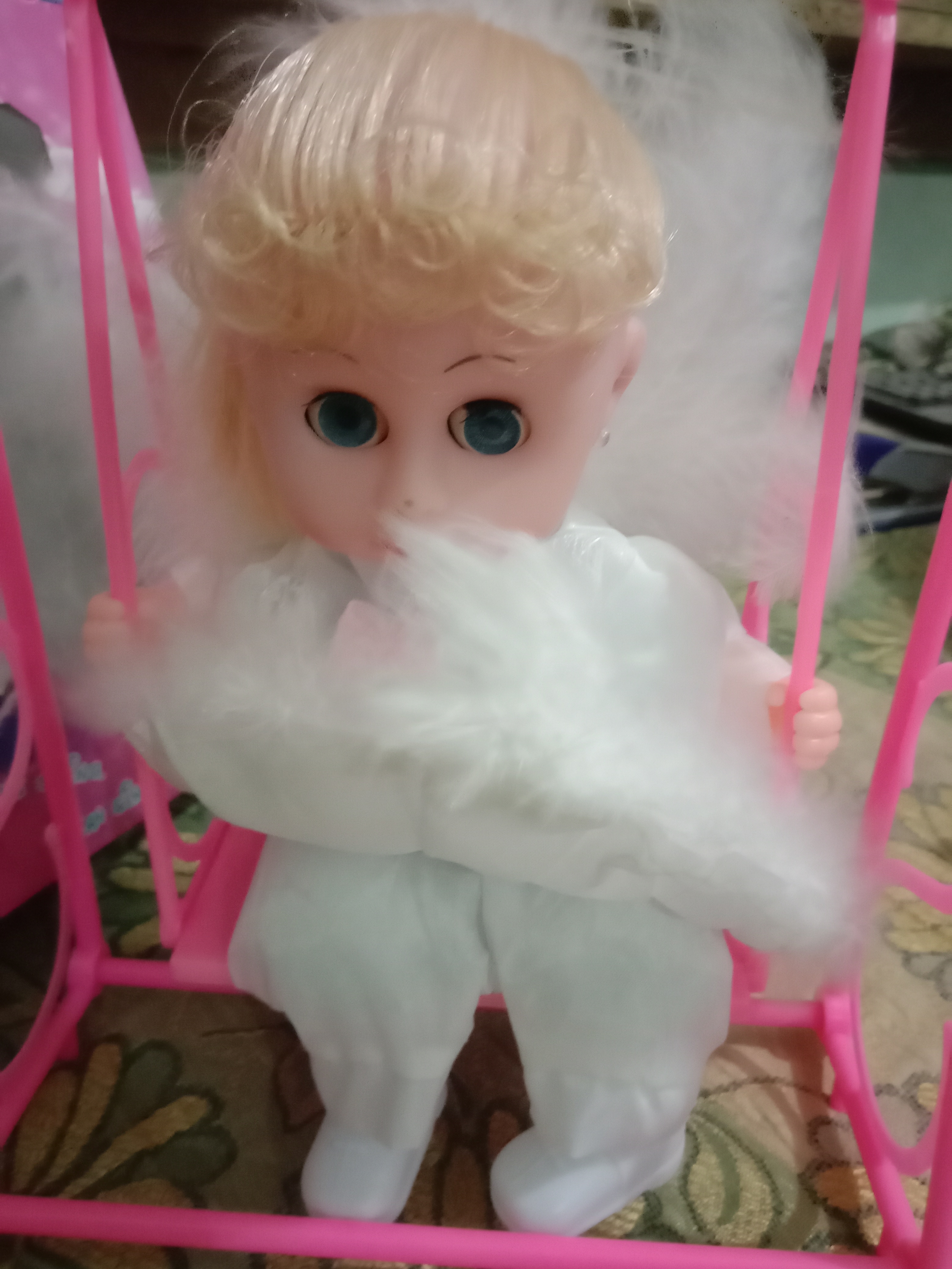SWING ANGLE DOLL