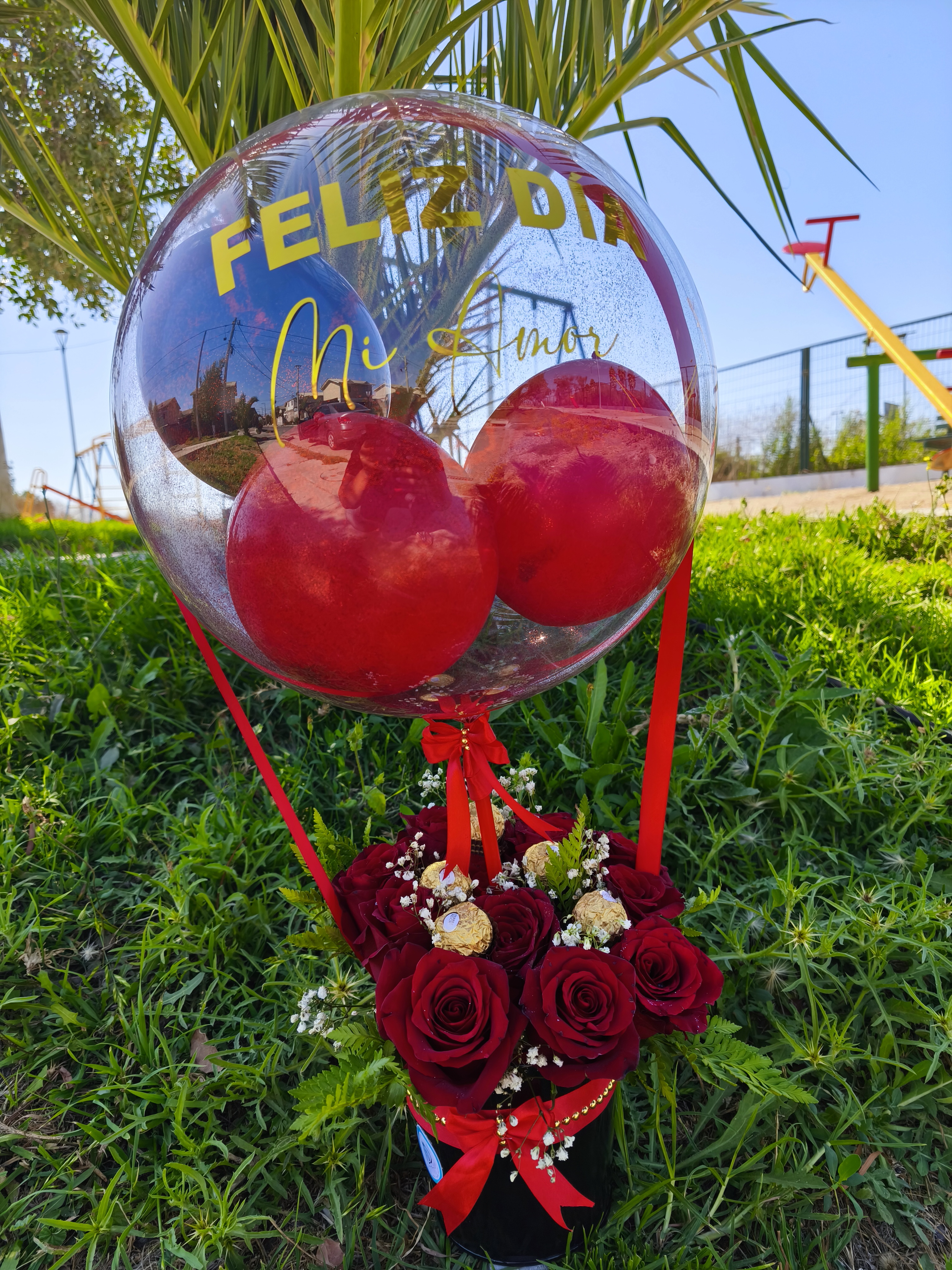 Arreglo Floral con globo