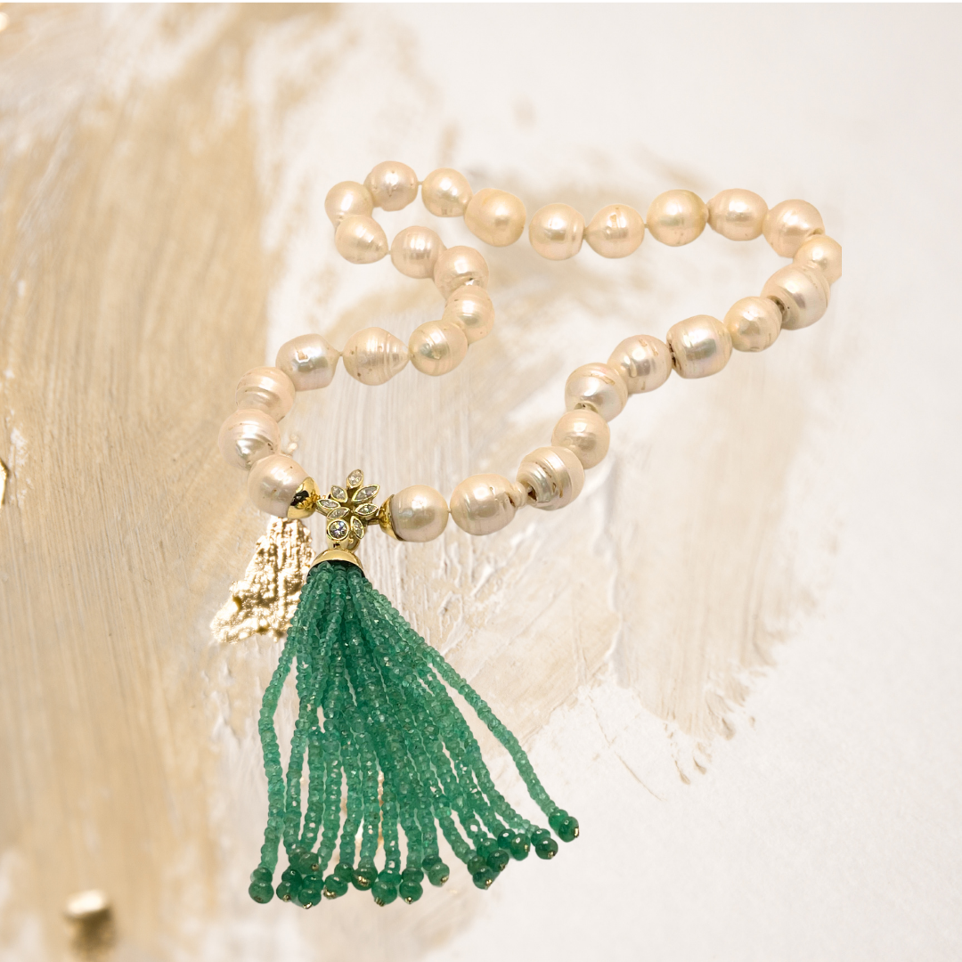 Colar Rainha Esther poder, luz e majestade.