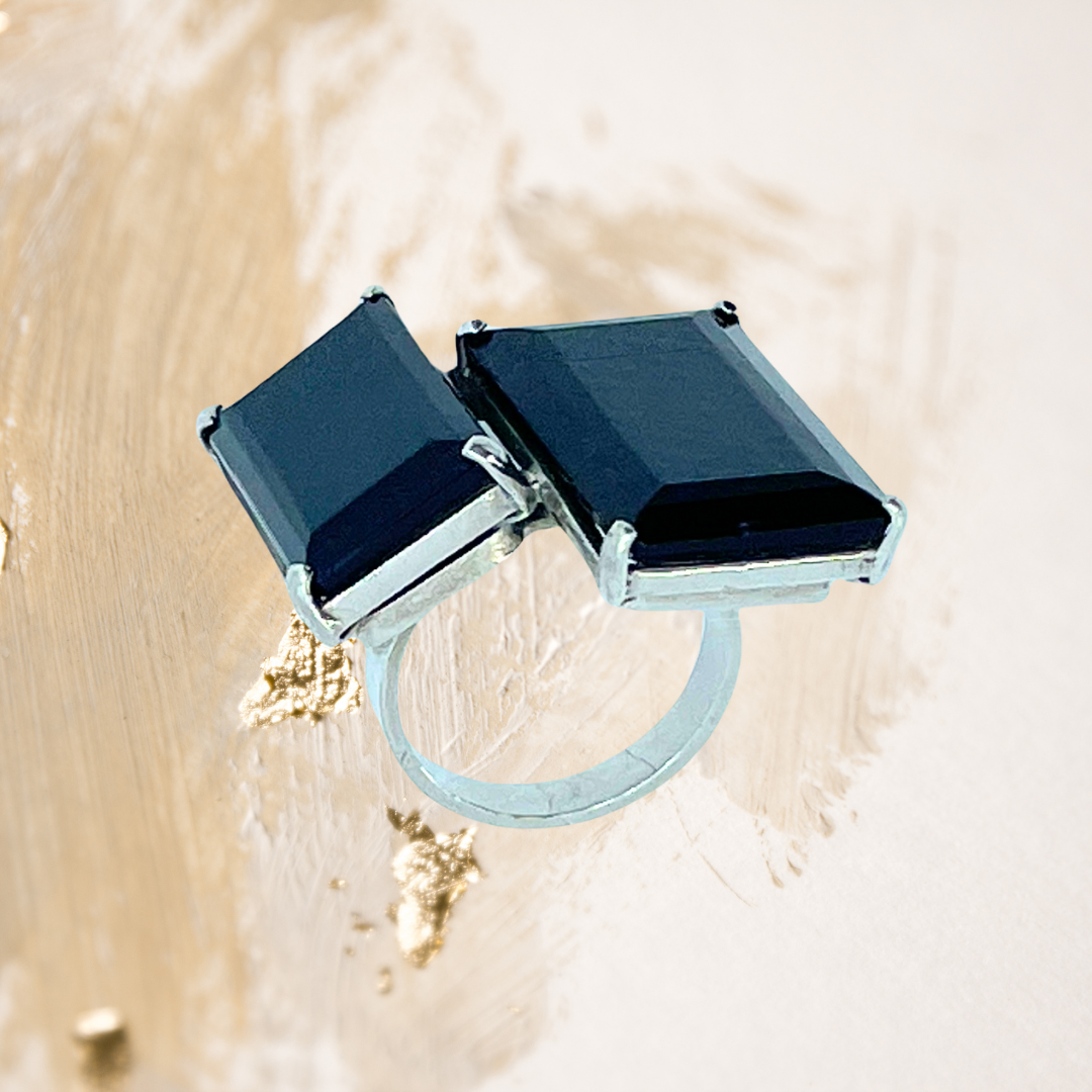 Anel  prata 950 com ônix