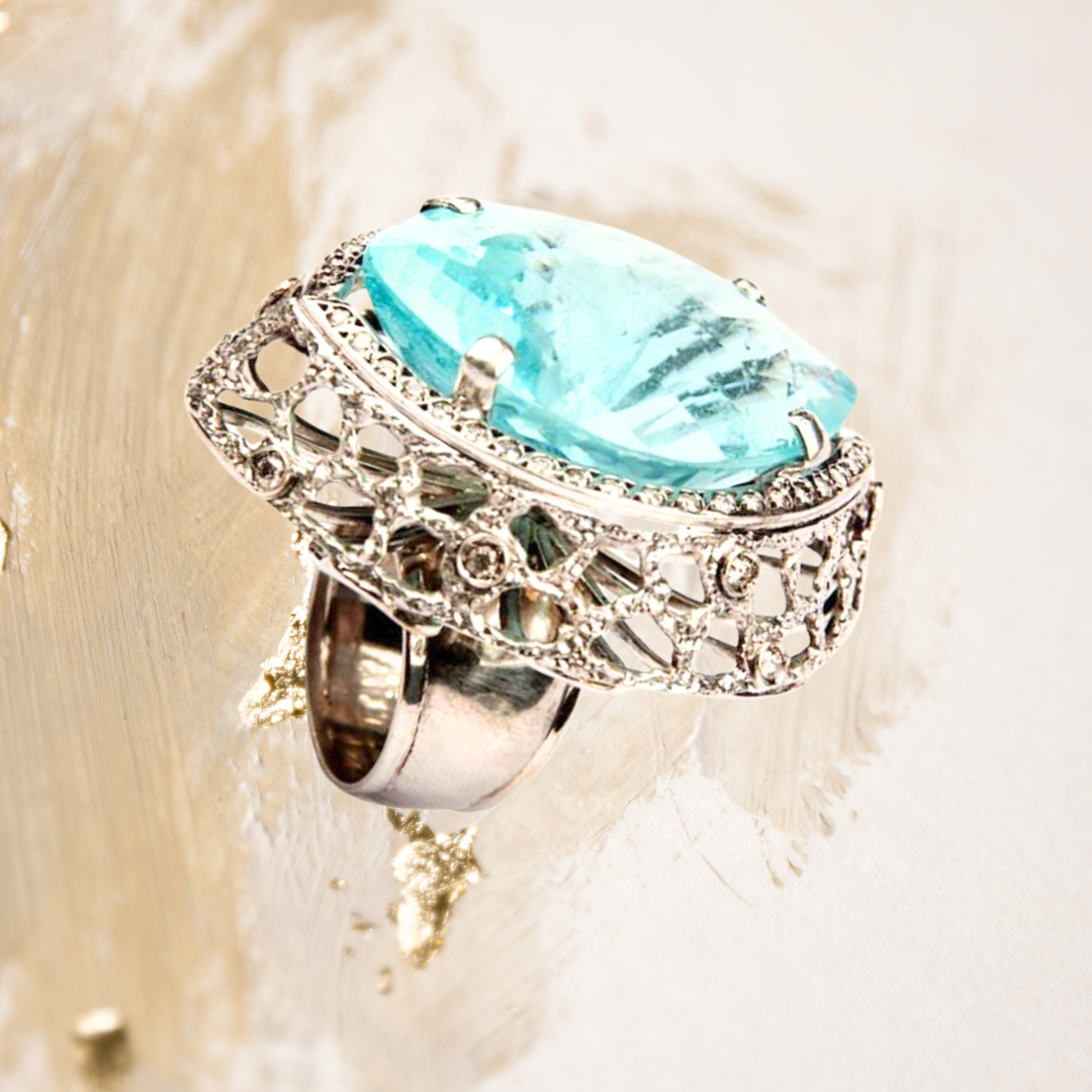 Max anel de ouro branco com diamantes