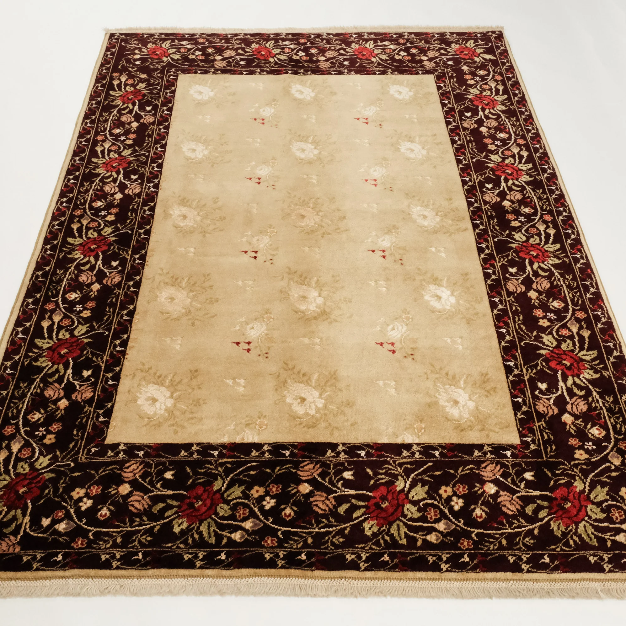 Harem Series Hand Woven Silk Carpet with Uşak Pattern