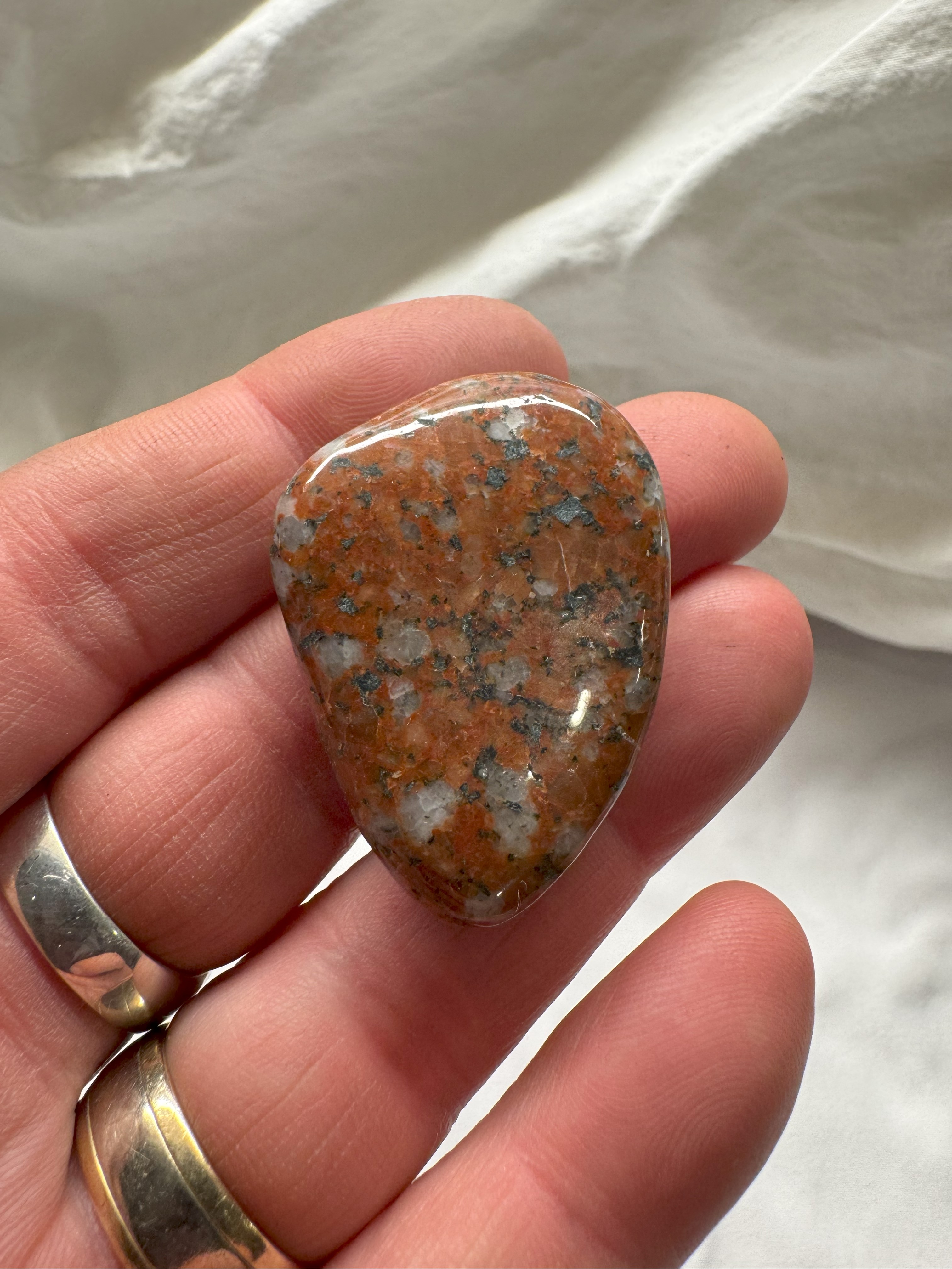 Magnet Rhyolite