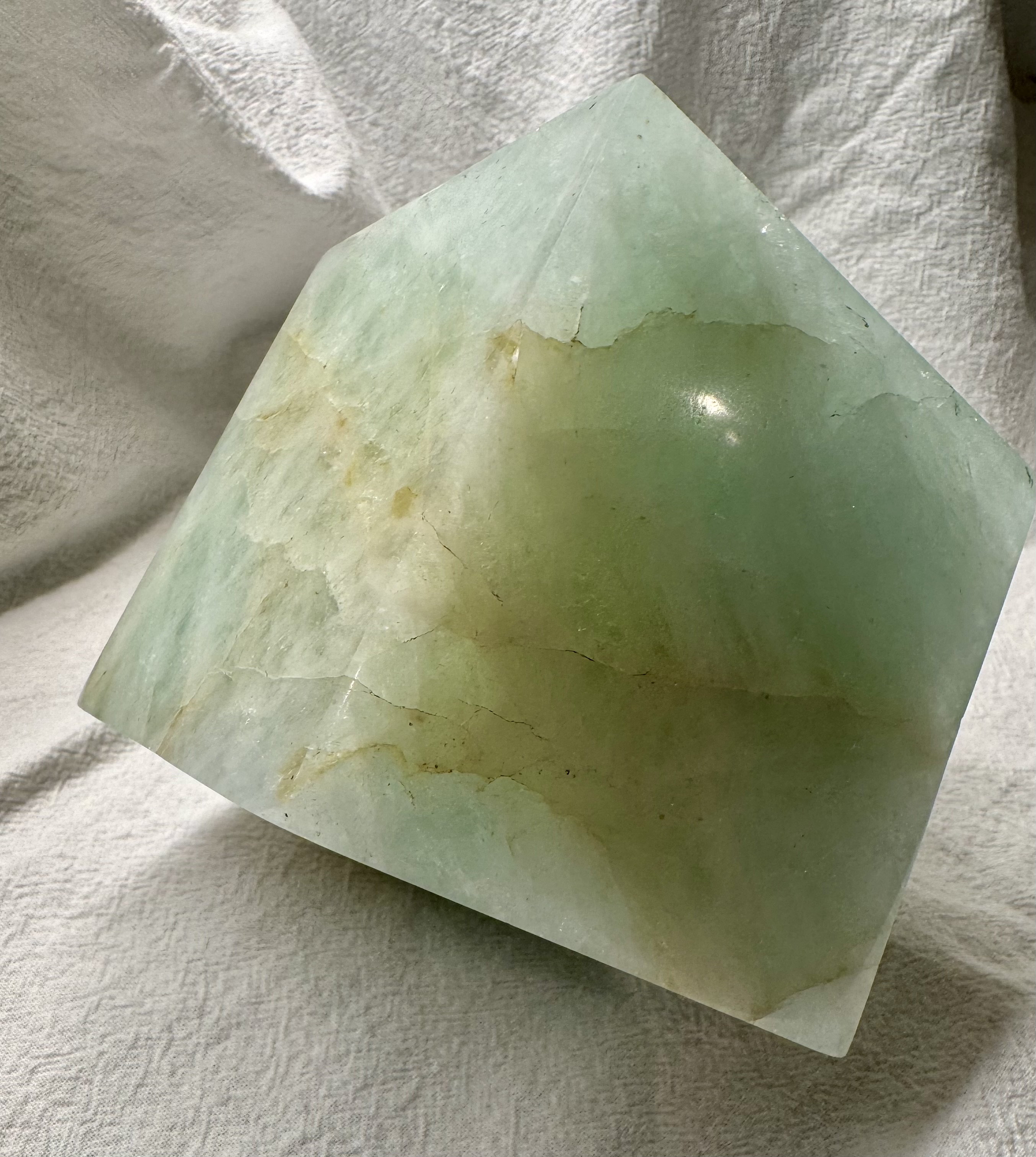 Quartz / possibly Aventurine