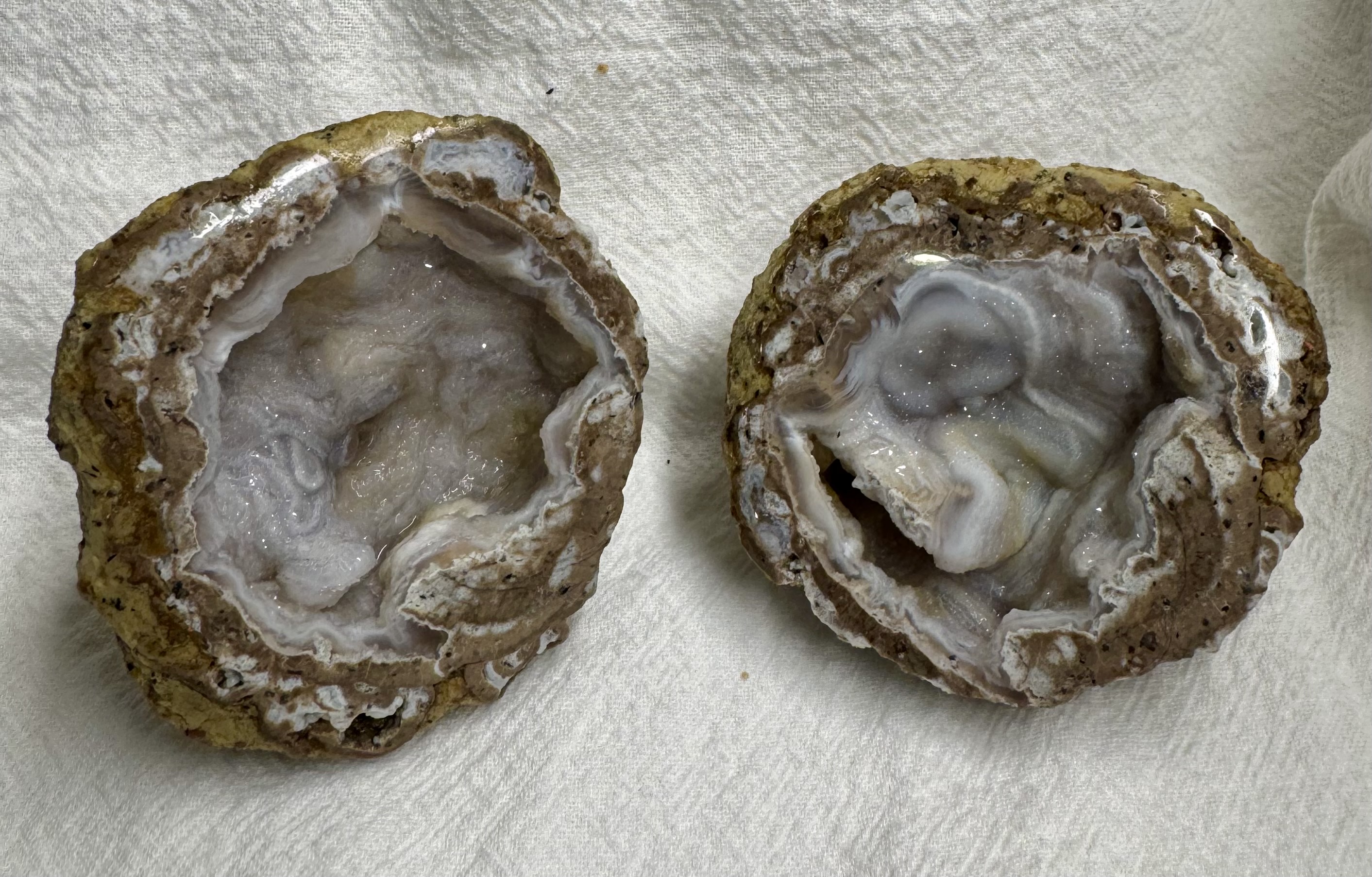 Arizona Geode halves