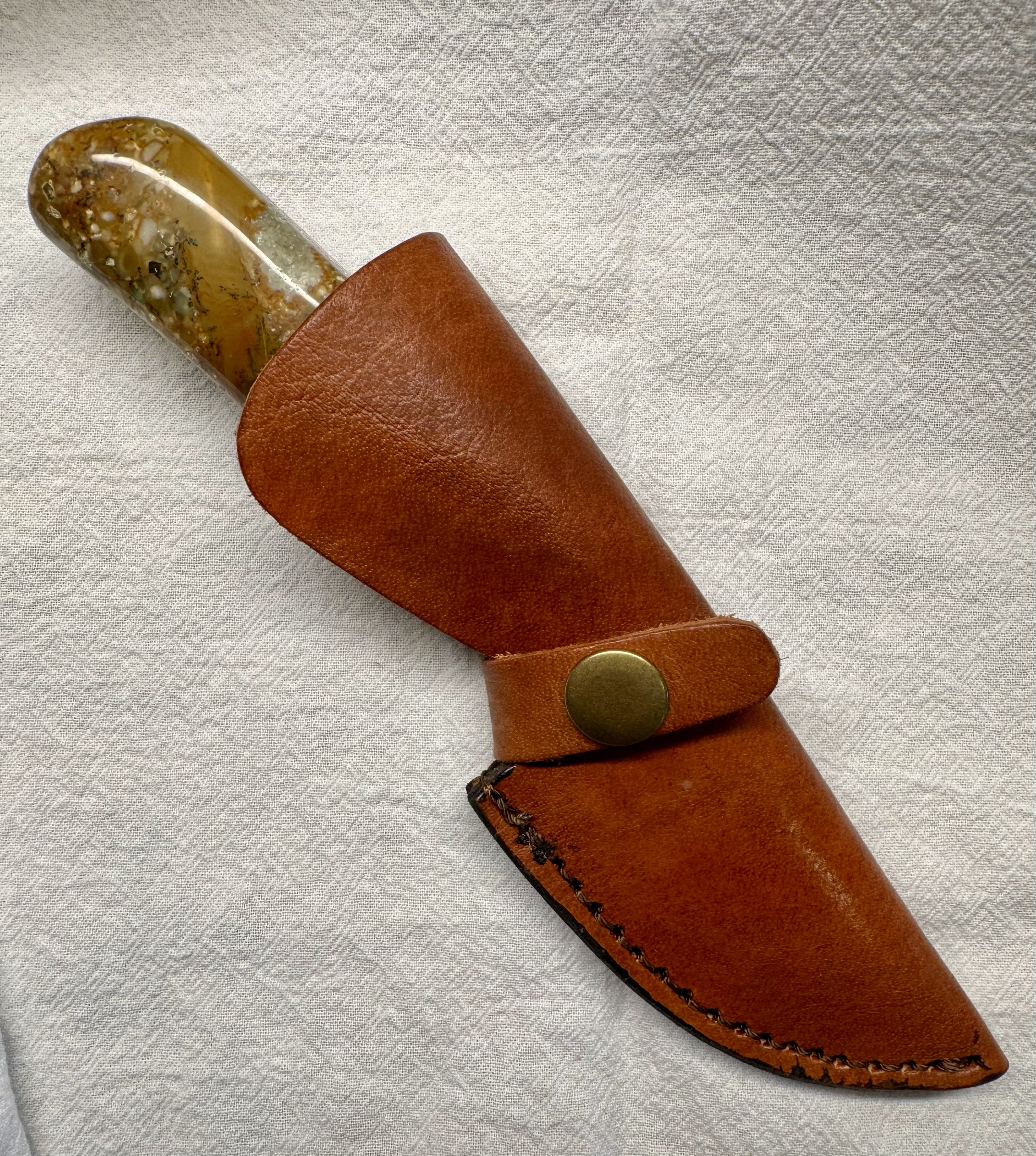 Custom fixed blade or folding knives. See options for your custom knife