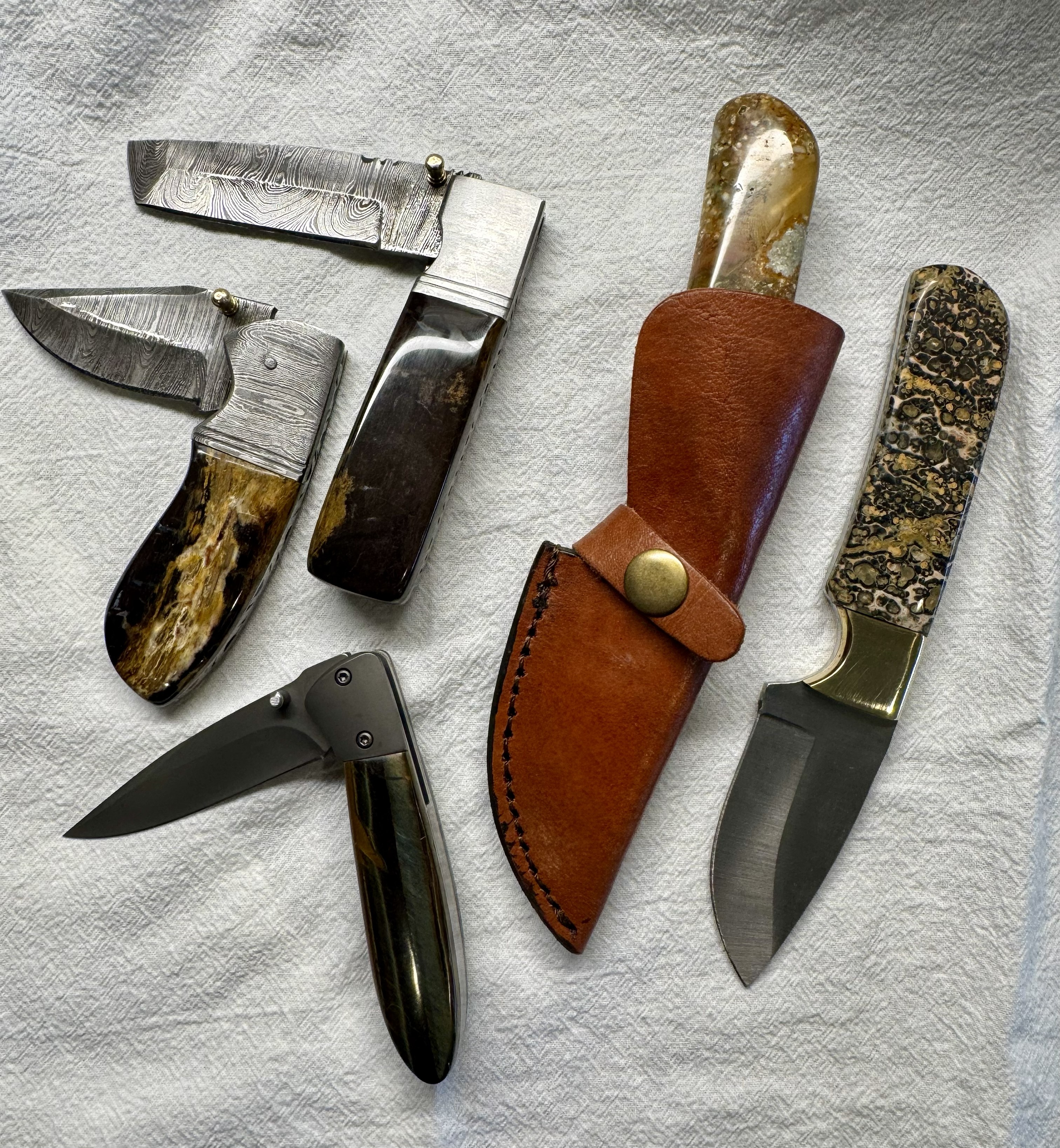 Custom fixed blade or folding knives. See options for your custom knife