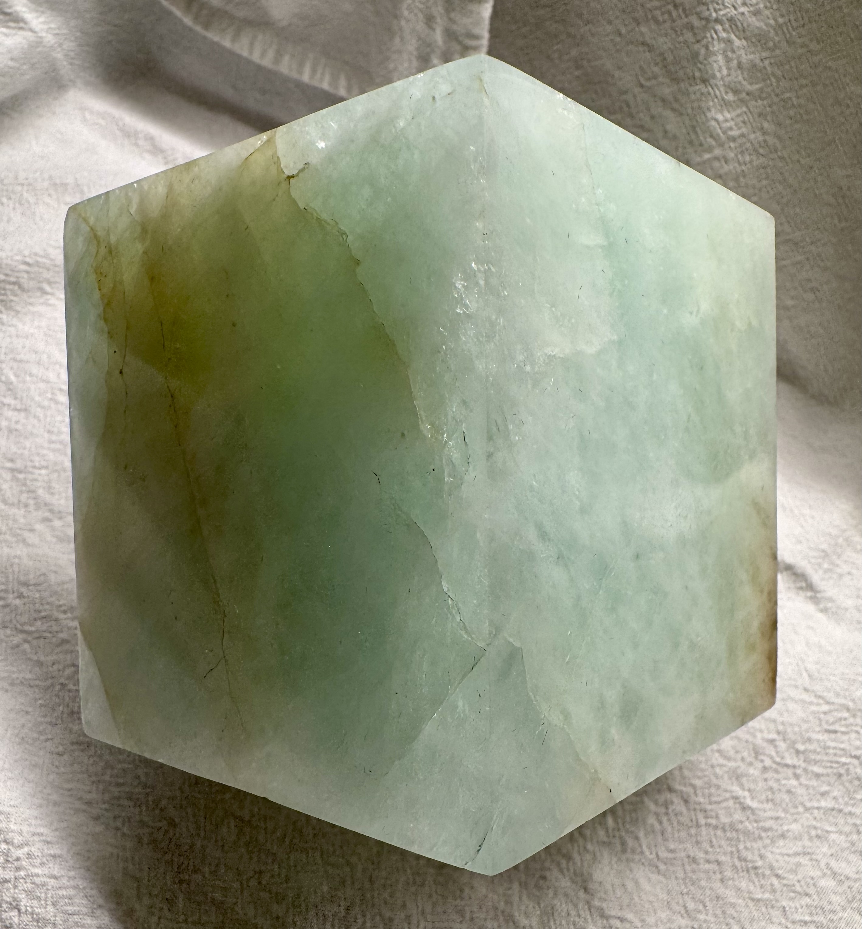 Quartz / possibly Aventurine