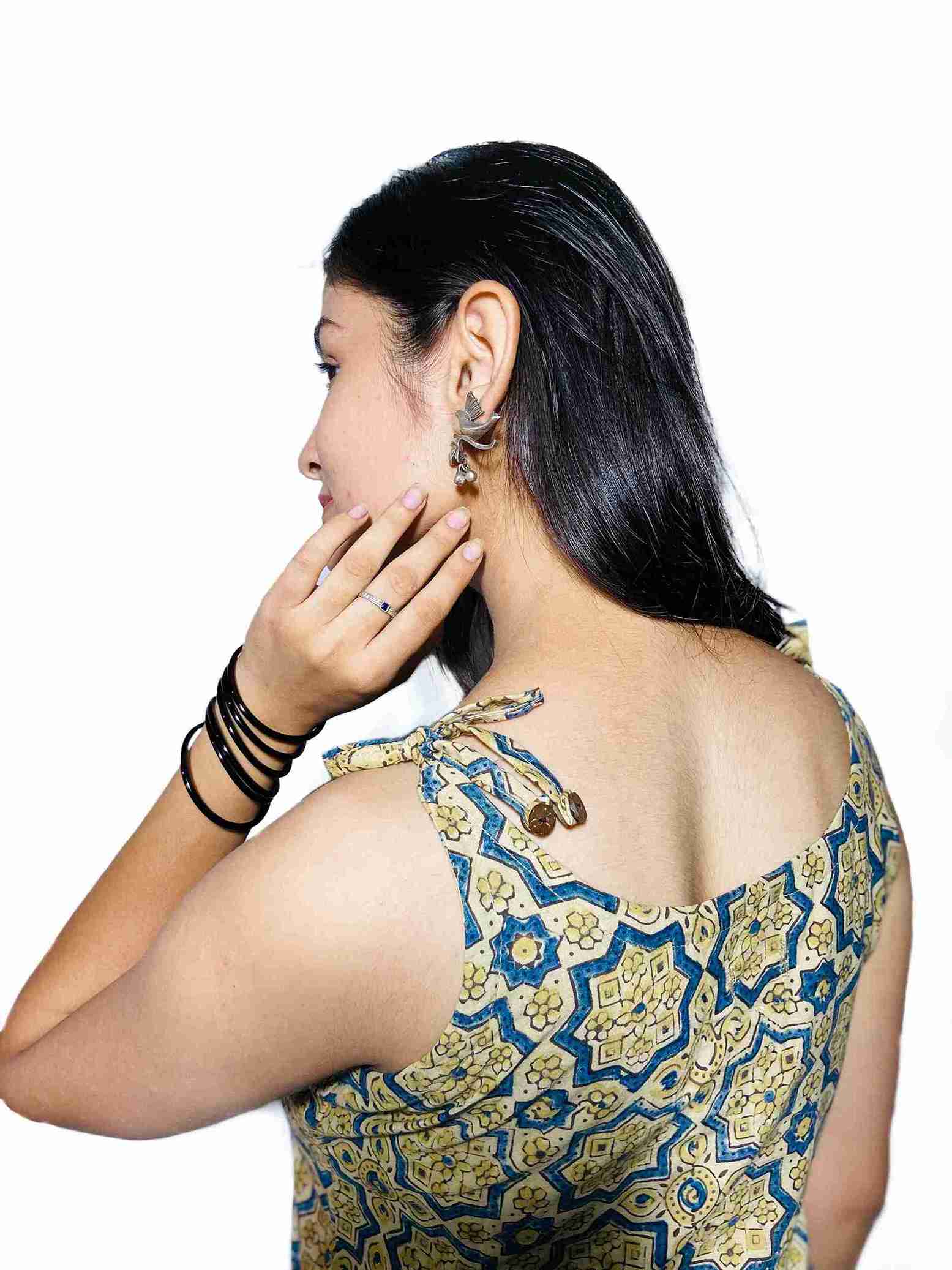 Phoolwari – Ajrakh Garden Kurta