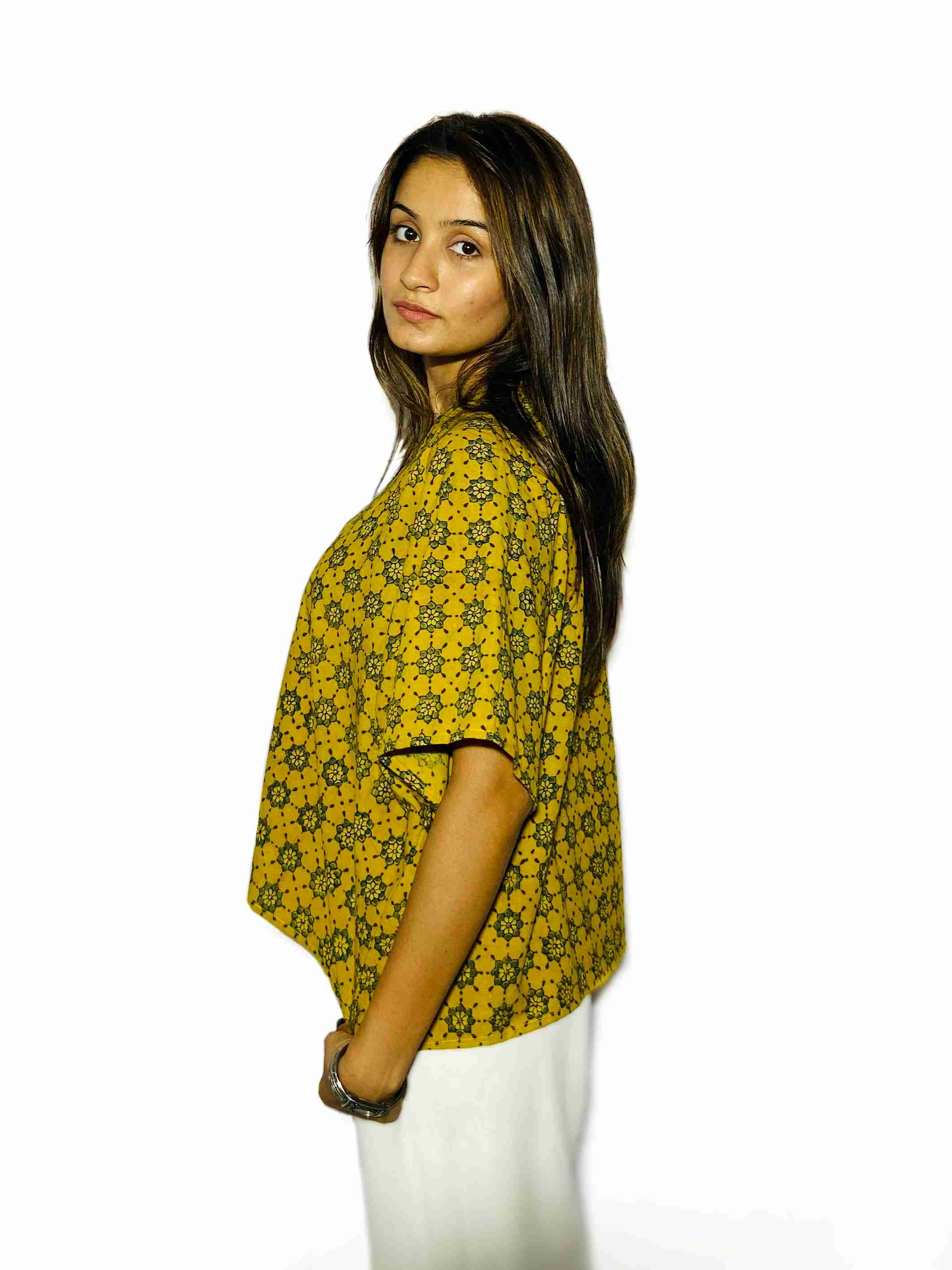 Honey Bea Handblock Boxy Shirt