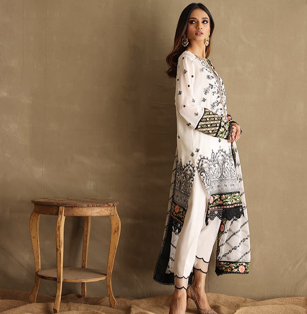 WesternTraditional Embroidered Salwar Kameez set with duppata 