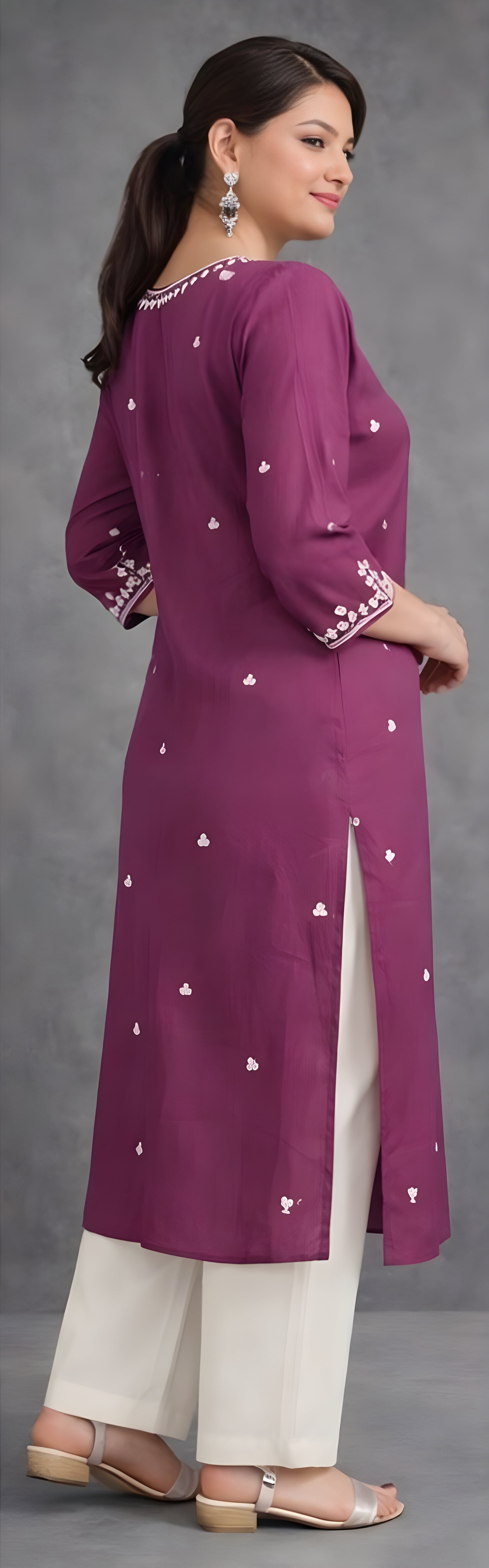 Solid  Embroidered Straight Fit Kurta - lavendar