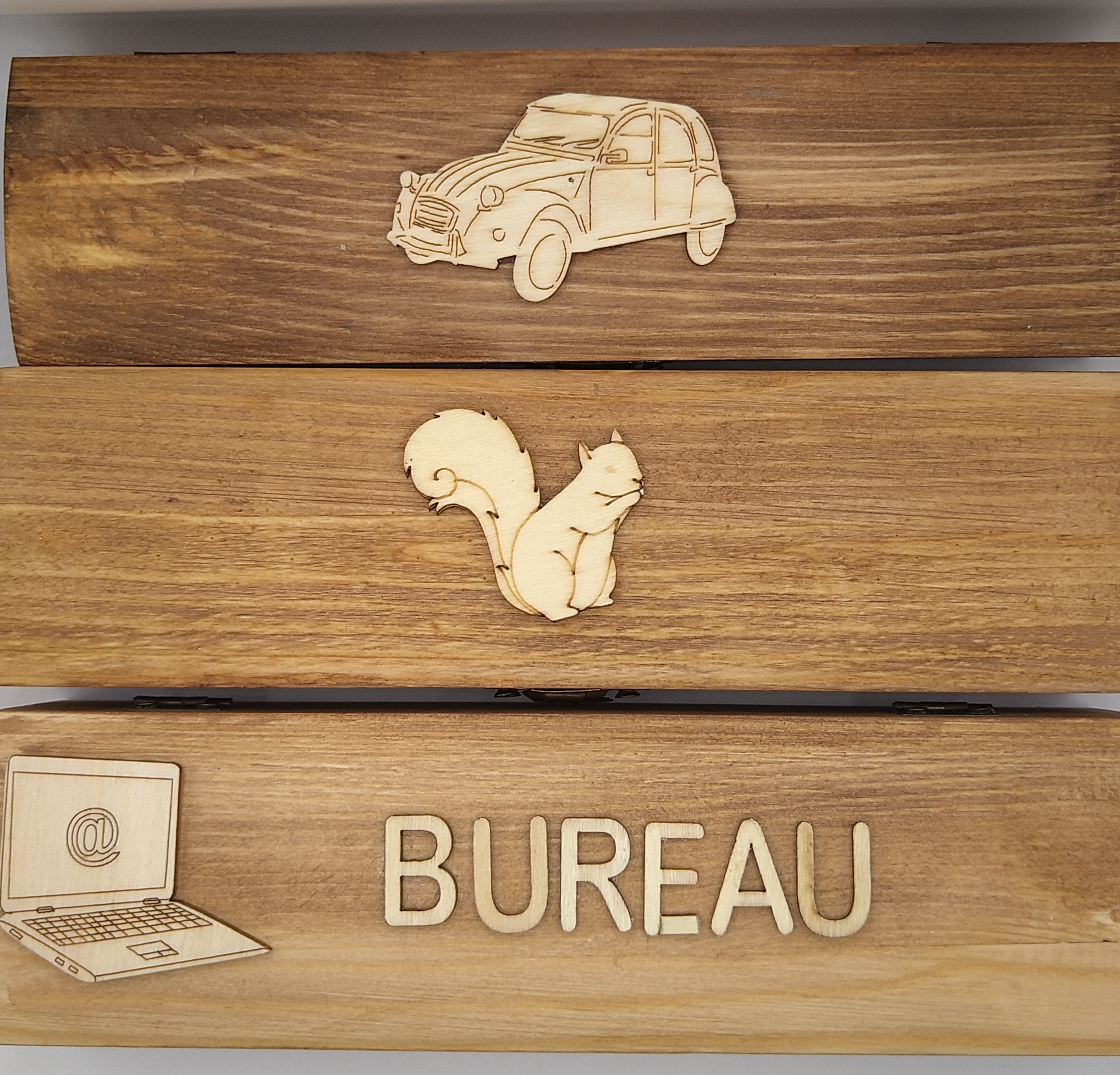 Boîtes de rangement en bois