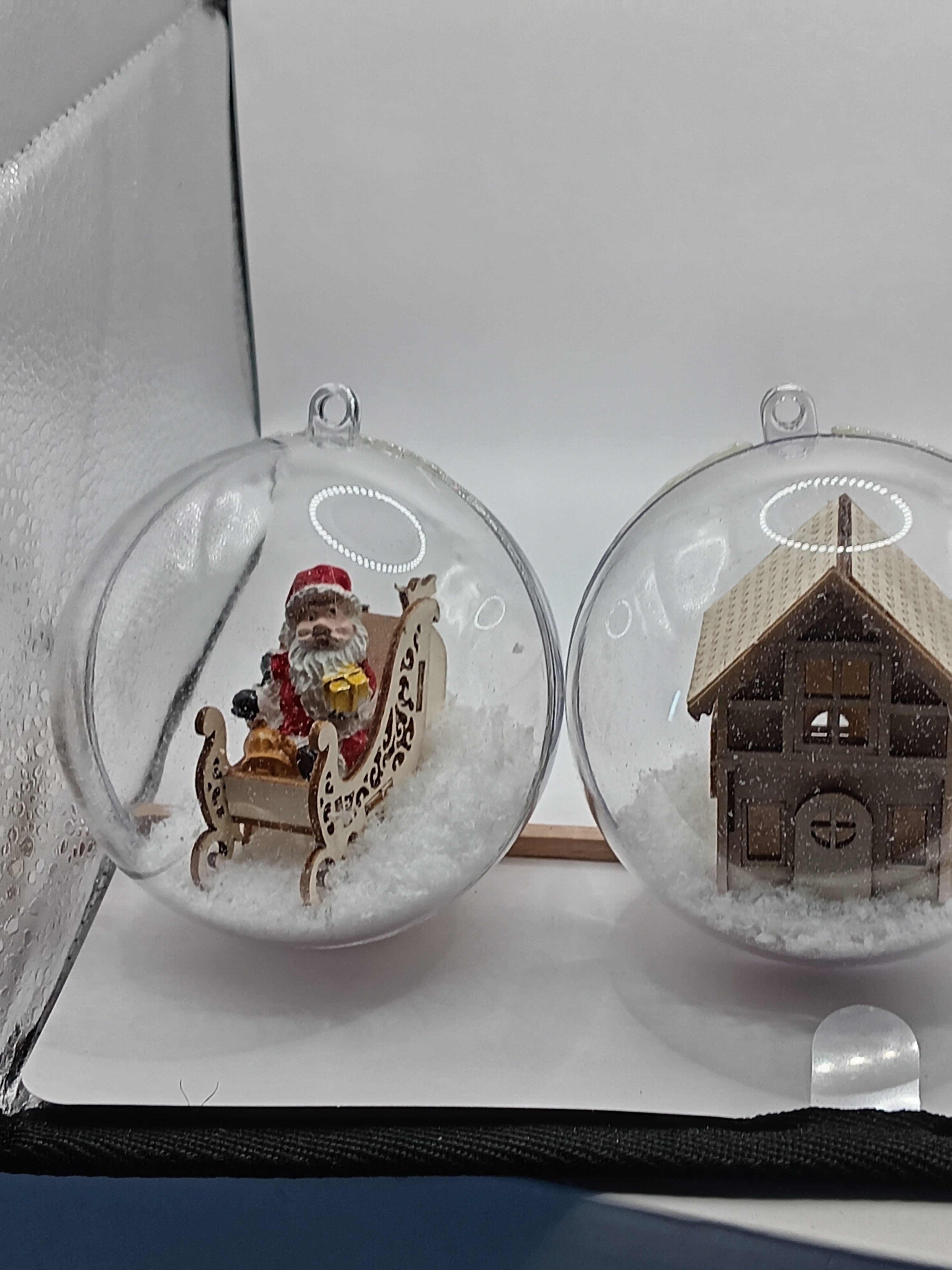 Boules de Noël décoratives