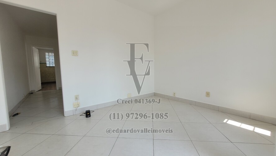 Sobrado 2 Dormitórios no Centro da Penha, 1 vaga de garagem