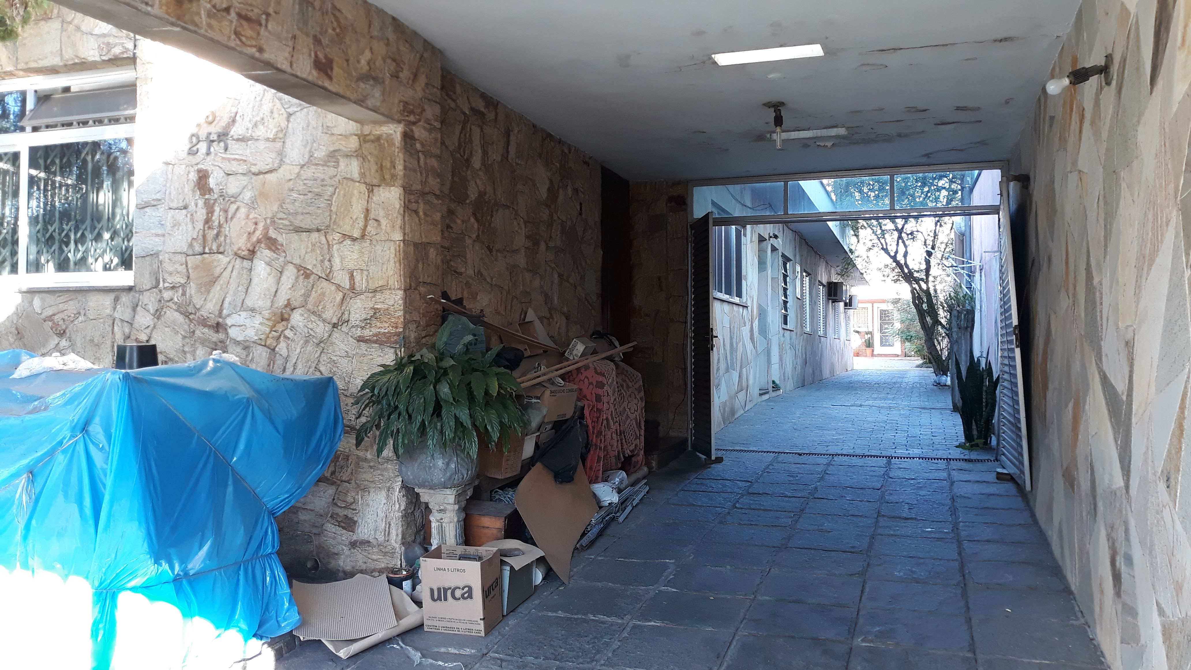 Casa Térrea na Penha - Excelente Local