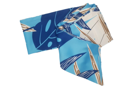 Blue leaves print