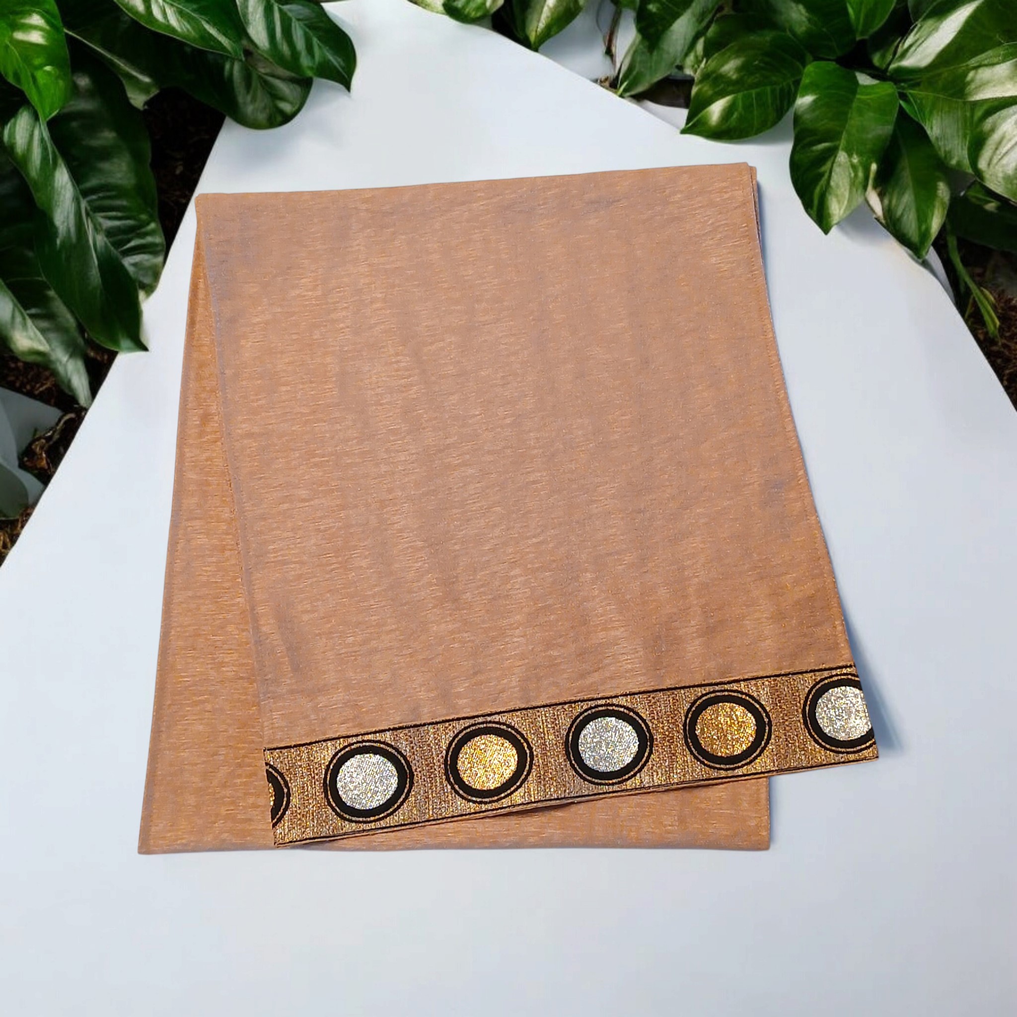 Shiny circles (linen)