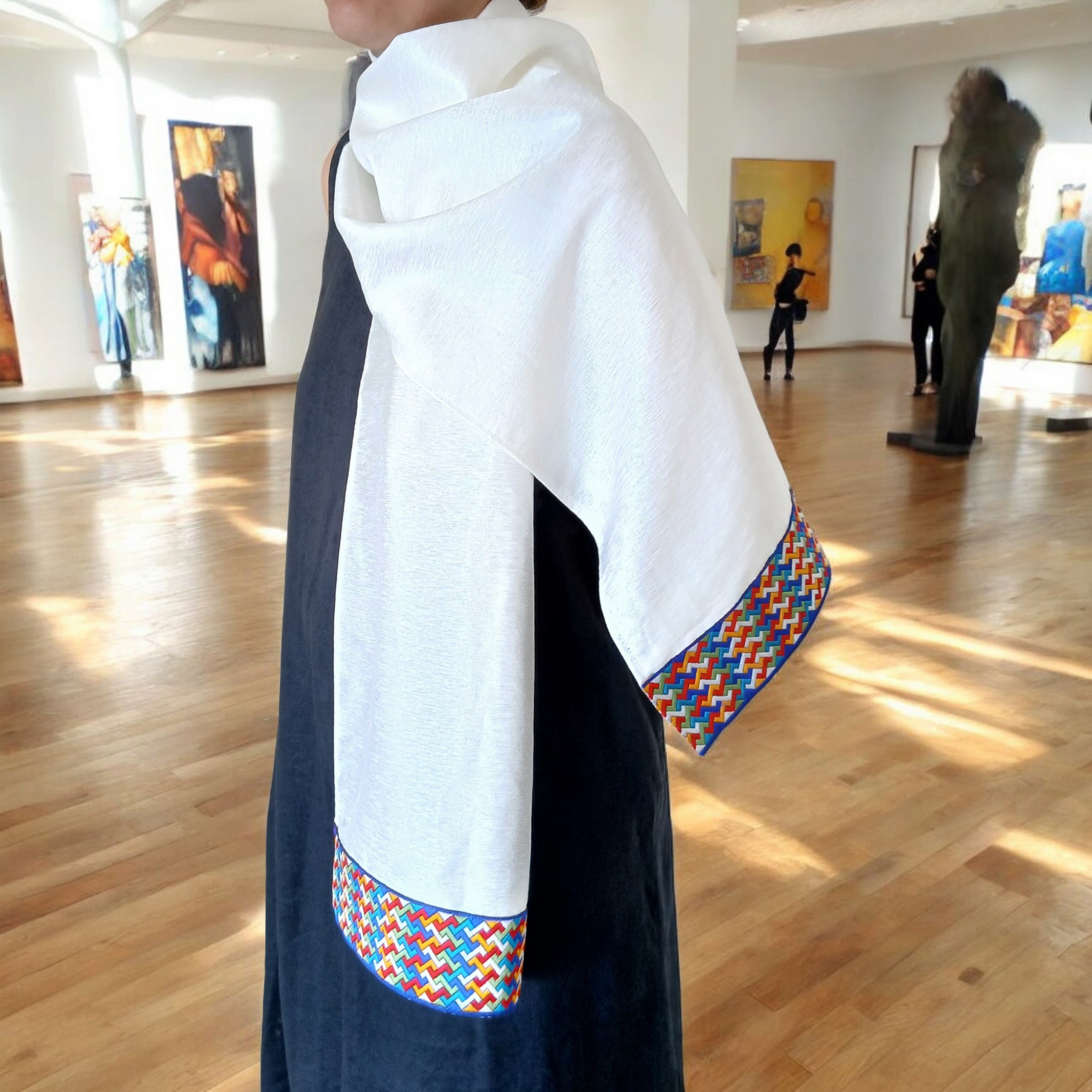 Tribal trim (linen)