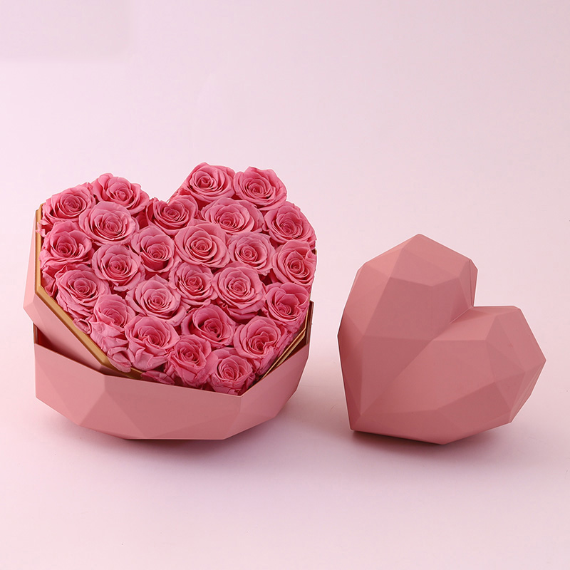 Diamond Heart Box