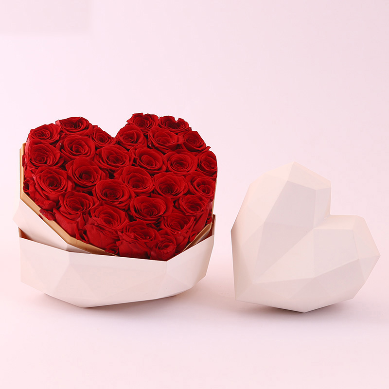 Diamond Heart Box
