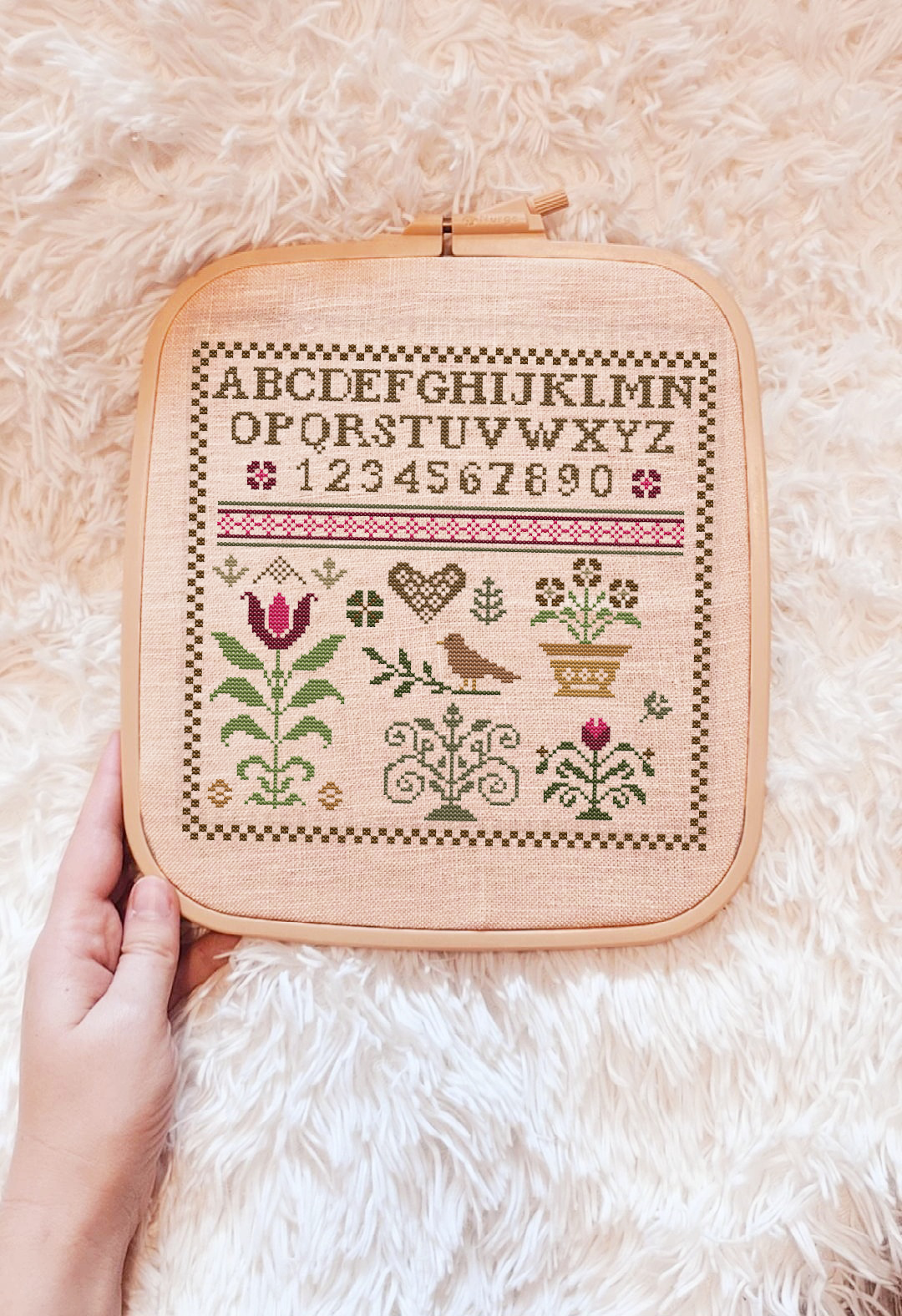 Siuvinėjimo kryželiu schema "Vasaros senovinis sampleris"