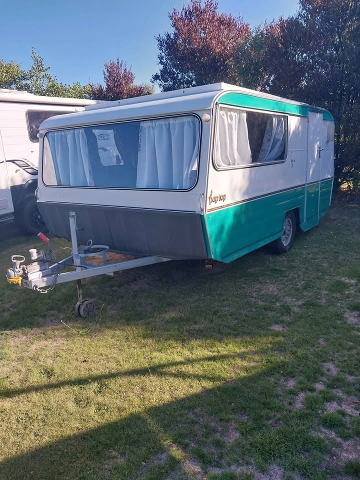 1980 Liteweight Poptop