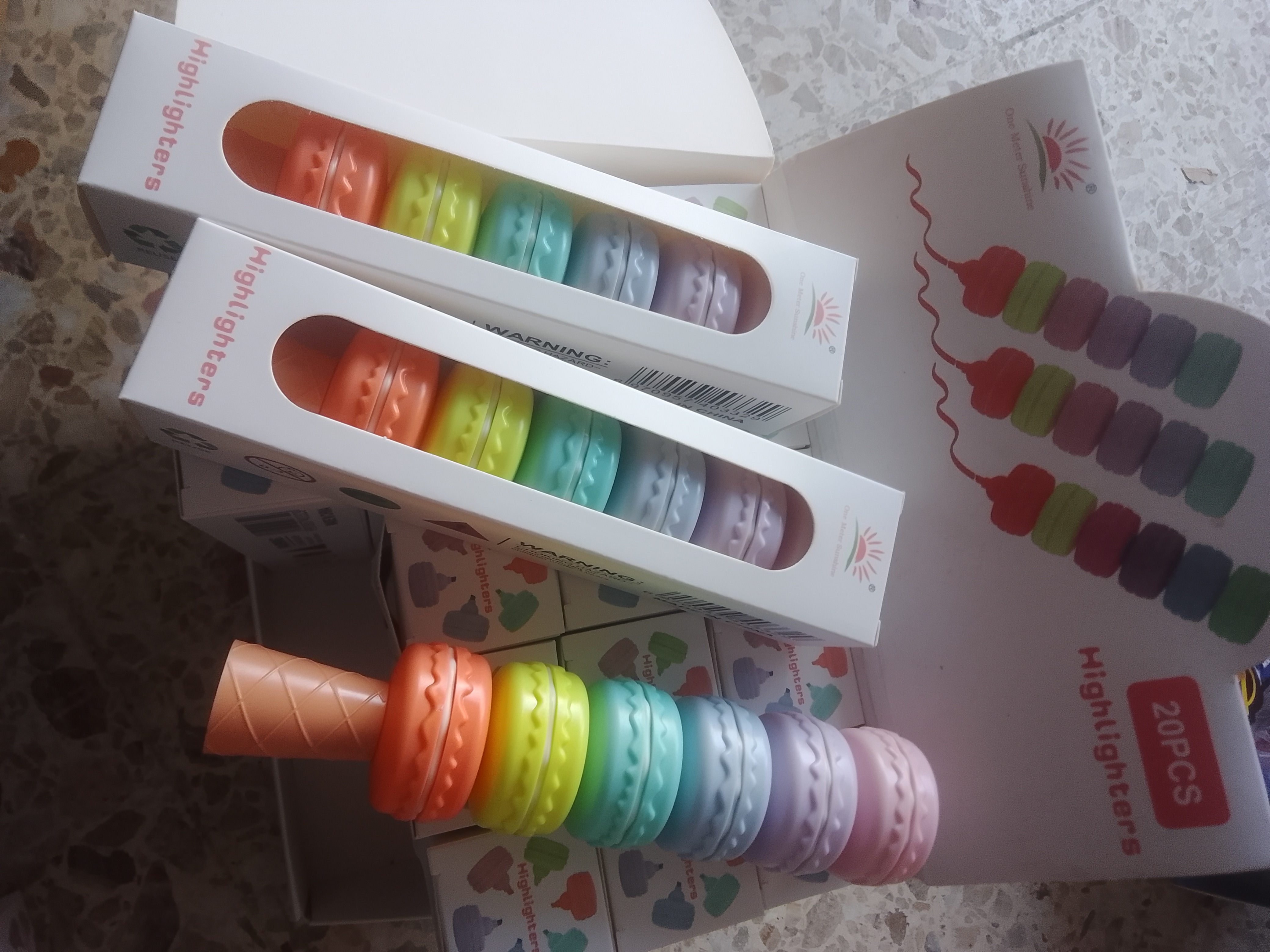 Renkli Macaron Şeklinde Fosforlu Kalemler