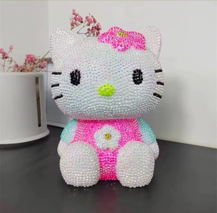 Hello Kitty Elmas Dizme Figür 