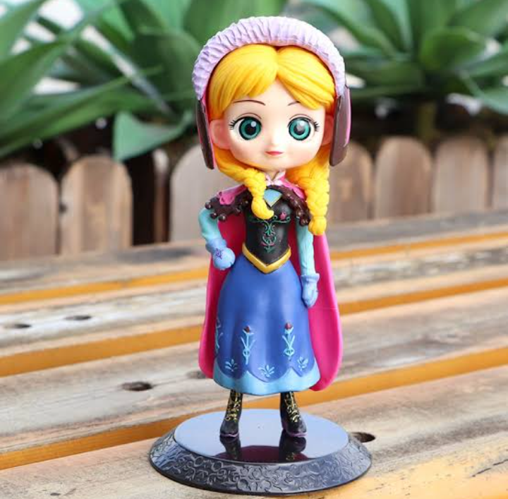 Karlar Ülkesi Elsa 15 cm