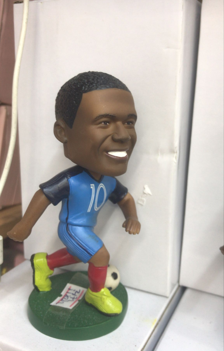 Mbappe sallanan kafa figür