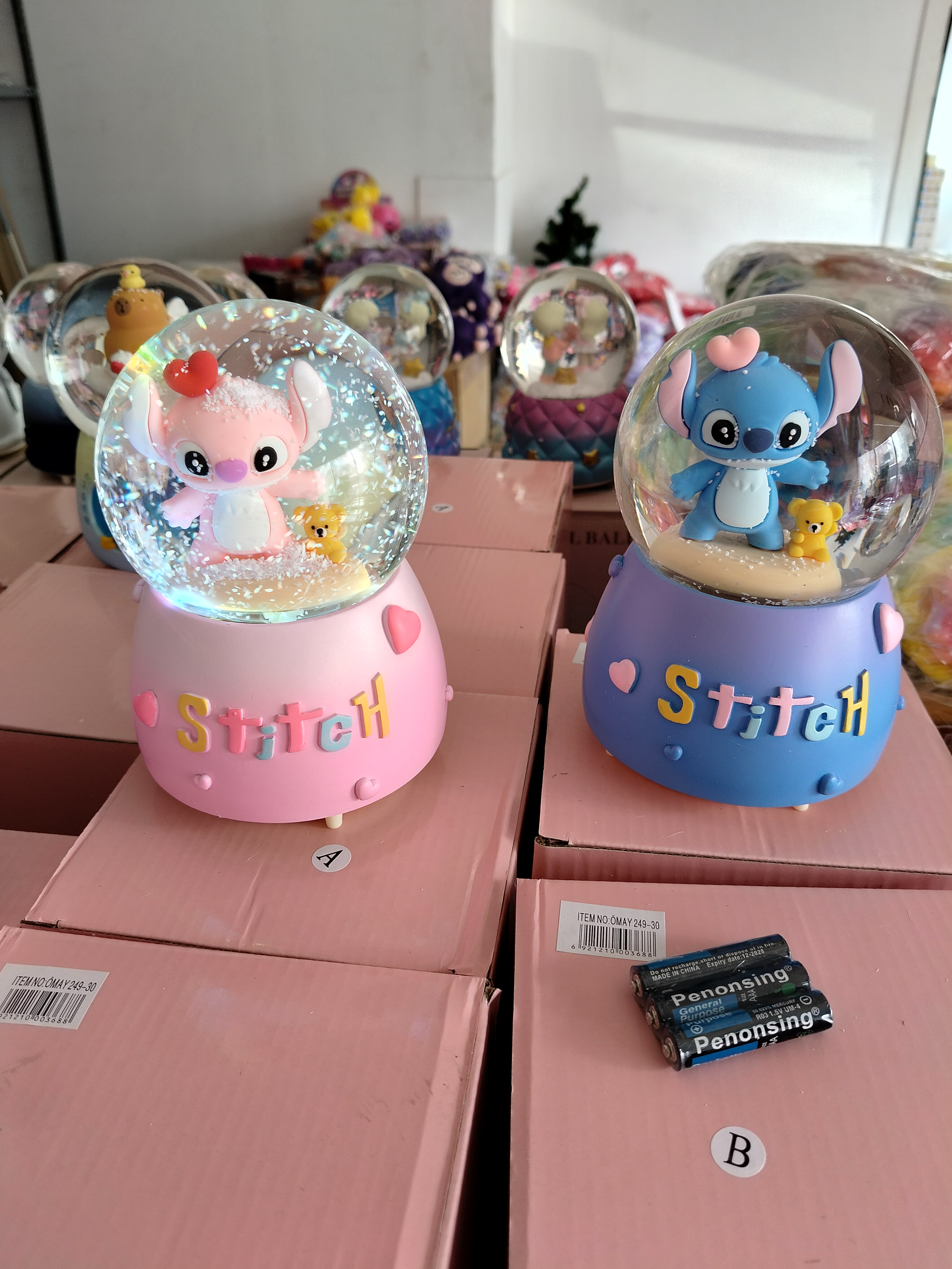 Stitch Kar Küresi Üflemeli
