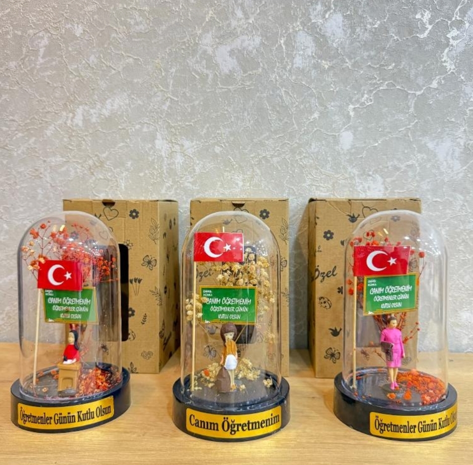 Öğretmenler Günü Cam Fanus Biblo