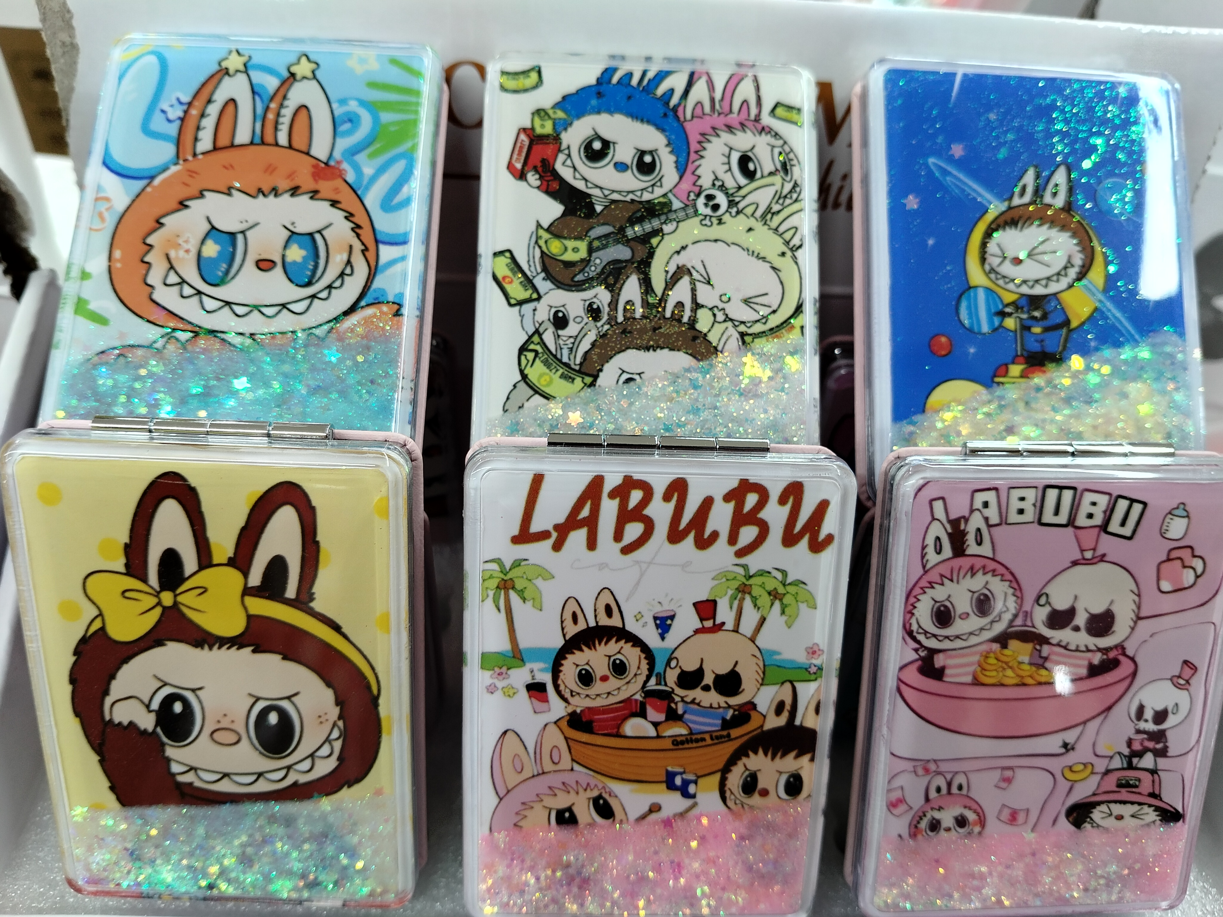 Stich Labubu Capybara Sulu Ayna çeşitleri
