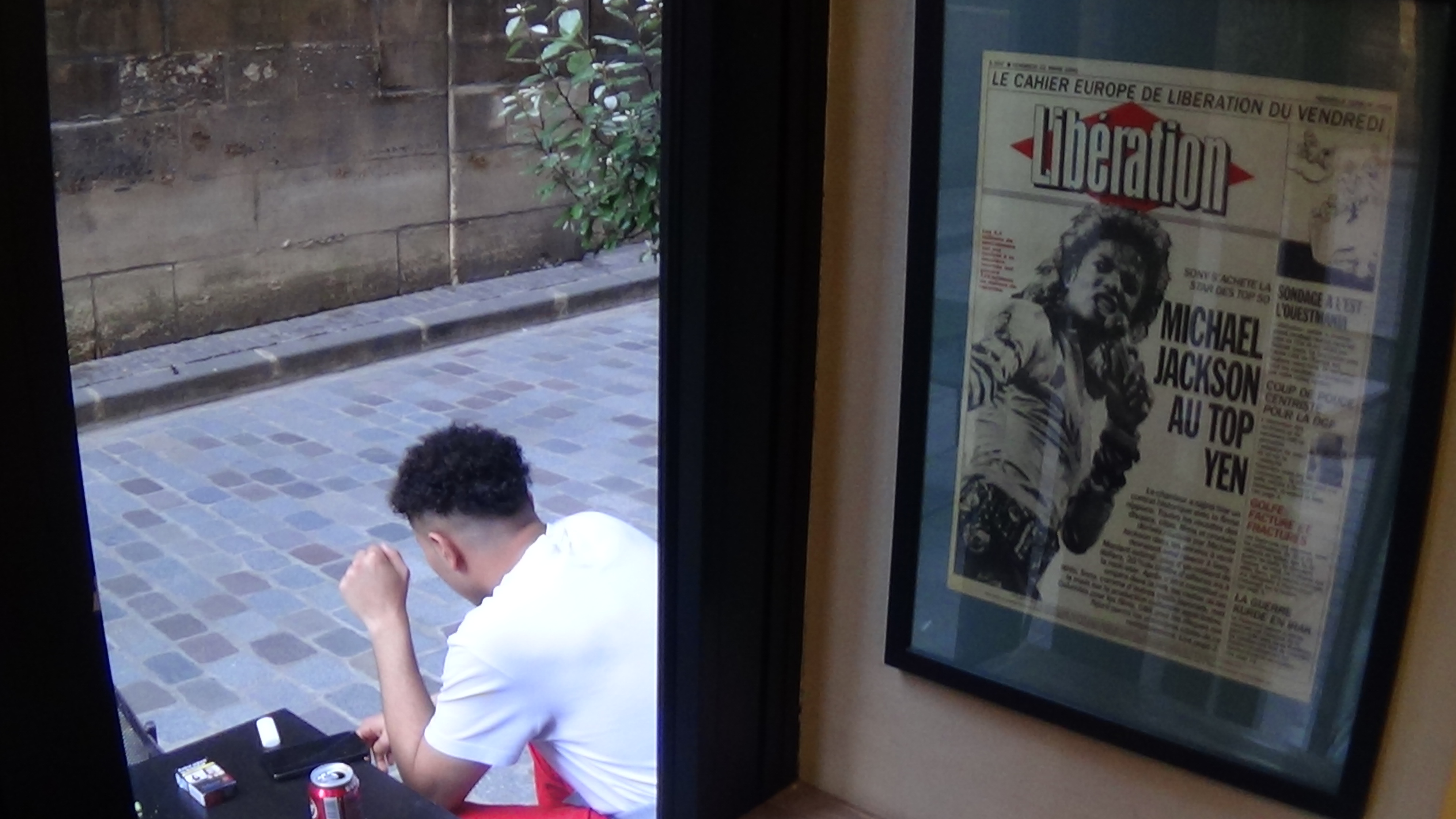 MUSIC: Issa "Flying Jordans" (Single)