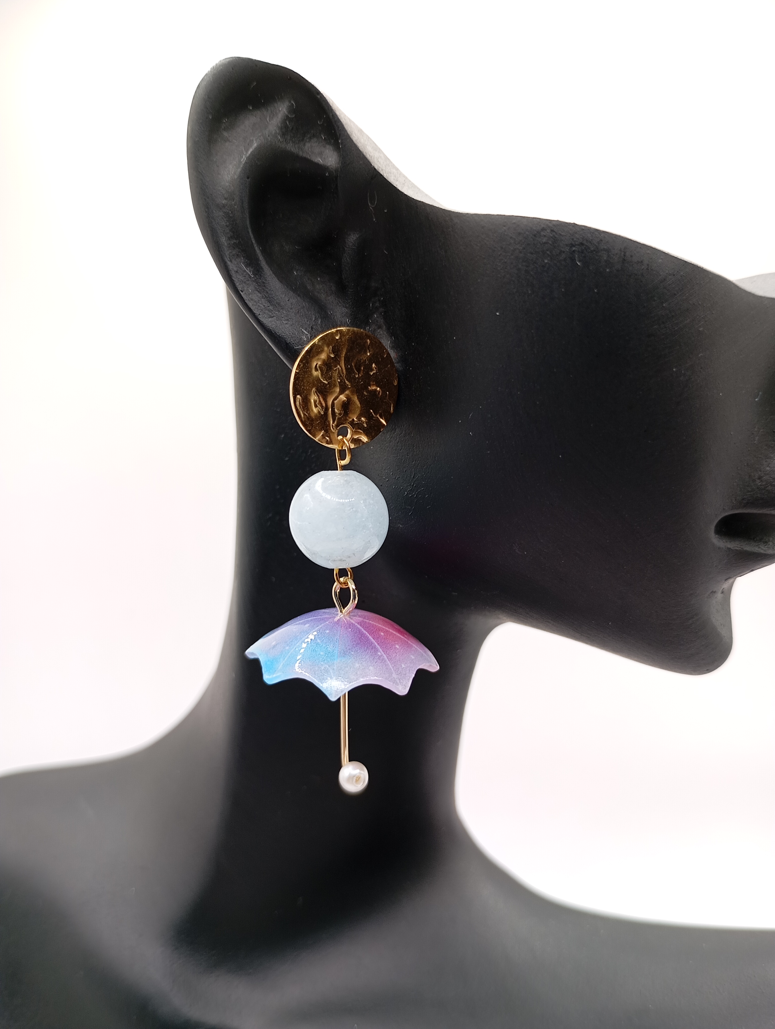 Boucle d’oreille pendante parapluie